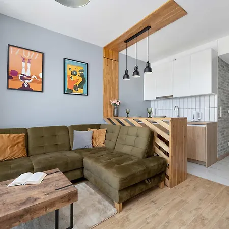 Stylowe Z Antresolą, Balkonami I Miejscem Do Pracy By Renters *